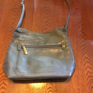 Gray Stone Mountain purse, like new condition